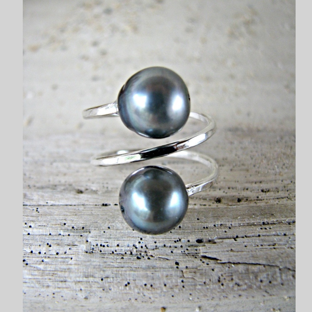 🎁Sterling silver fresh water pearl wrap ring